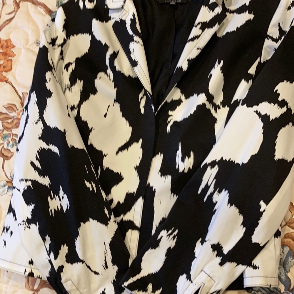 Jacket - Picture 3 of 3